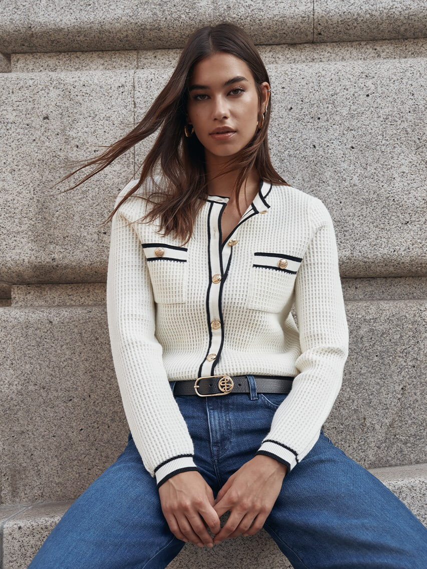 Utilisez pour  voir plus