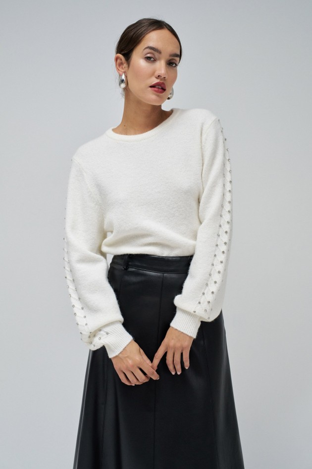 CAMISOLA TRICOTADA COM DETALHE DE BRILHANTES
