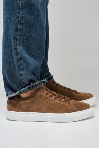 SAPATILHAS EM SUEDE