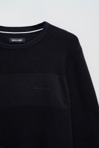KNIT SWEATER