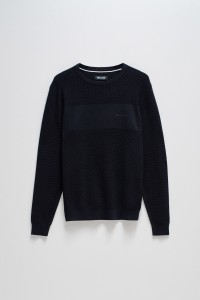 KNIT SWEATER
