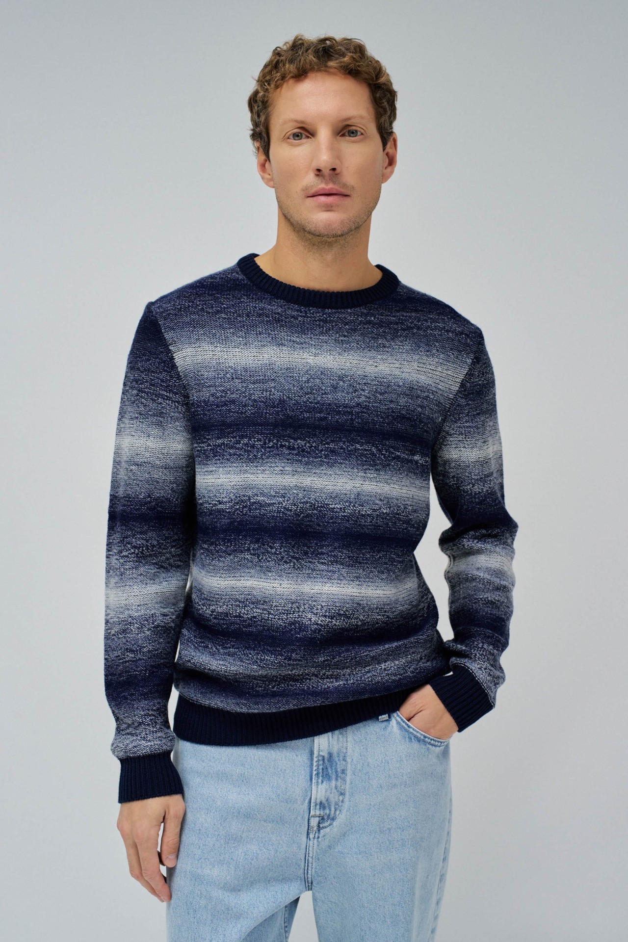 STRIPED KNIT SWEATER