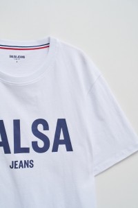 T-SHIRT WITH BRANDING