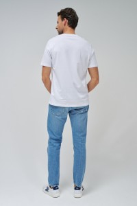 T-SHIRT WITH BRANDING