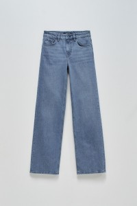TRUE STRAIGHT JEANS