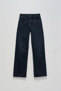 TRUE STRAIGHT JEANS