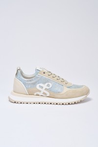 SNEAKER AUS LEDER