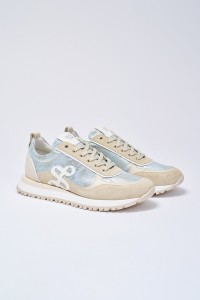 SNEAKER AUS LEDER