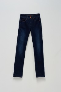 DARK WASH SLIM LEG SECRET PUSH IN JEANS