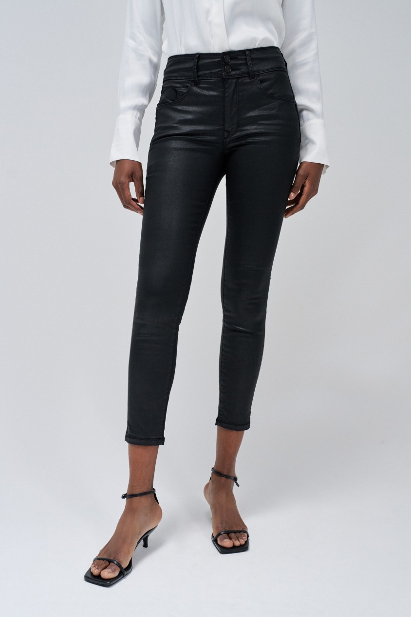 SECRET PUSH IN IN COATING JEANS