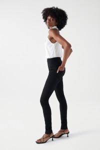 DIVA PUSH IN TRUE BLACK JEANS