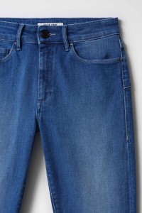 JEAN DESTINY PUSH UP SKINNY