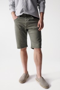 PANTAL?N CORTO VAQUERO REGULAR VERDE S-ACTIV