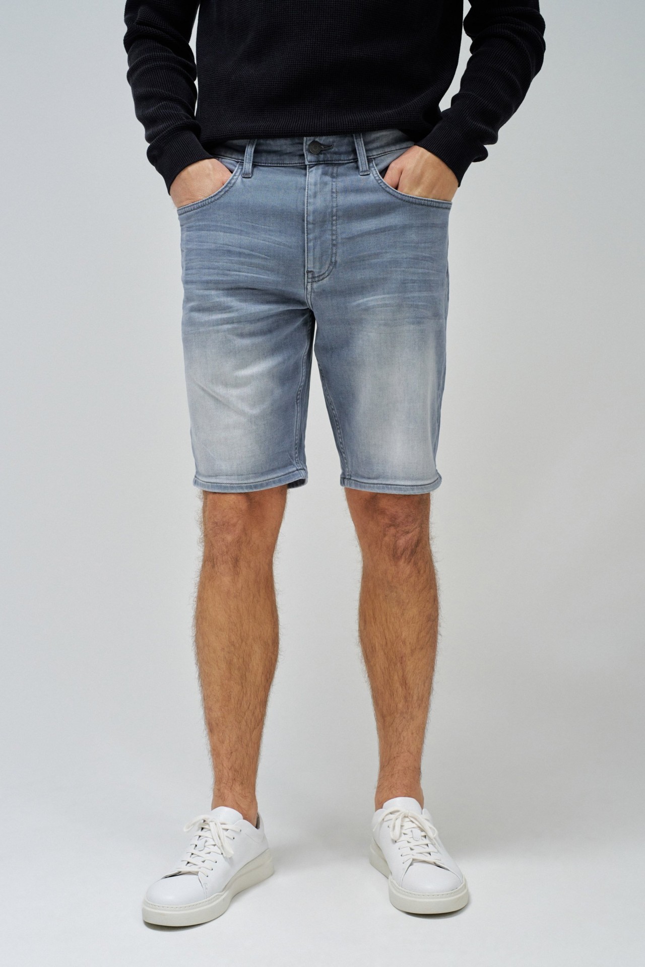 SHORT NORMAL S-ACTIV GRIS