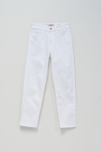 CROPPED TRUE SLIM JEANS