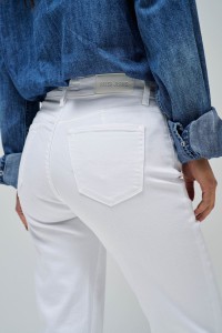 CROPPED TRUE SLIM JEANS
