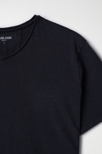 CAMISETA DE ALGOD?N TE?IDA Y MARCADA