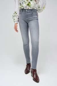 DESTINY PUSH UP SKINNY JEANS