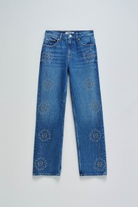 TRUE STRAIGHT WITH APPLICATIONS JEANS