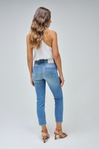 FAITH PUSH IN CROPPED SLIM JEANS