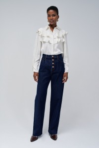 TRUE WITH WIDE LEG AND UNDONE HEM JEANS