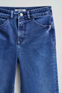 FAITH PUSH IN STRAIGHT JEANS