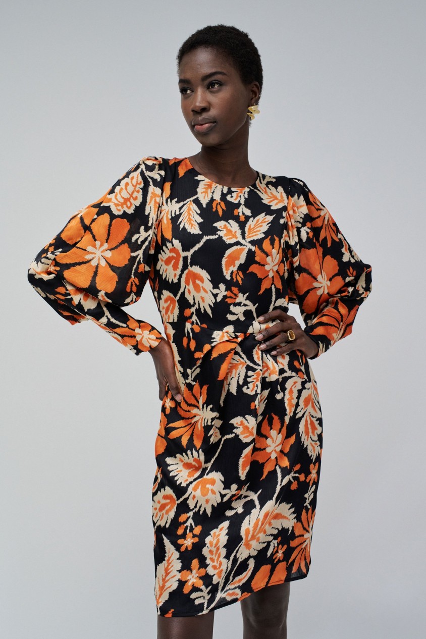 VESTIDO JUSTO COM ESTAMPADO FLORAL