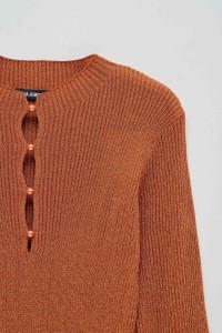 SHINY KNIT SWEATER