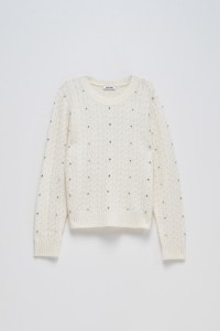 SWEATER WITH SPARKLING APPLICATIONS