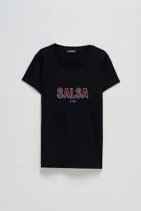 T-SHIRT MIT BRANDING