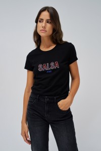 T-SHIRT MIT BRANDING