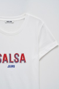 T-SHIRT WITH BRANDING