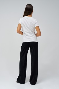 T-SHIRT WITH BRANDING