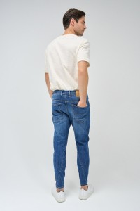 TAPERED CROPPED SLIM JEANS