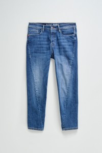 TAPERED CROPPED SLIM JEANS