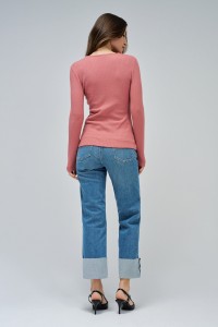 RIBBED KNIT SWEATER
