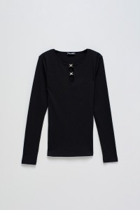 FINE KNIT SWEATER