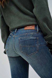 WONDER PUSH UP FLARE JEANS