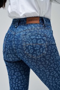 WONDER PUSH UP FLARE JEANS