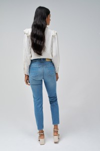 DESTINY PUSH UP CROPPED SKINNY JEANS