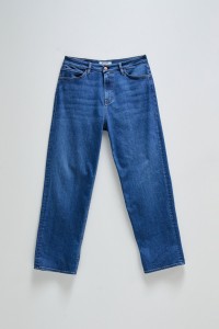 LOOSE STRAIGHT JEANS