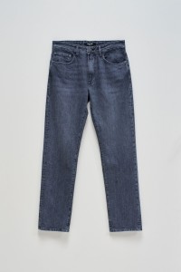 VAQUEROS STRAIGHT FIT