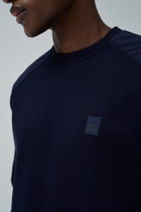 SWEATSHIRT COM MISTURA DE MATERIAIS