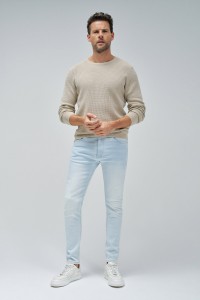 SKINNY FIT JEANS