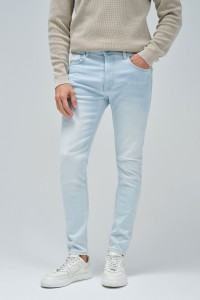 SKINNY FIT JEANS
