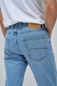 VAQUEROS RECTOS LIGHT WASH