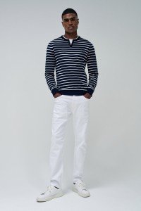 KNIT SWEATER