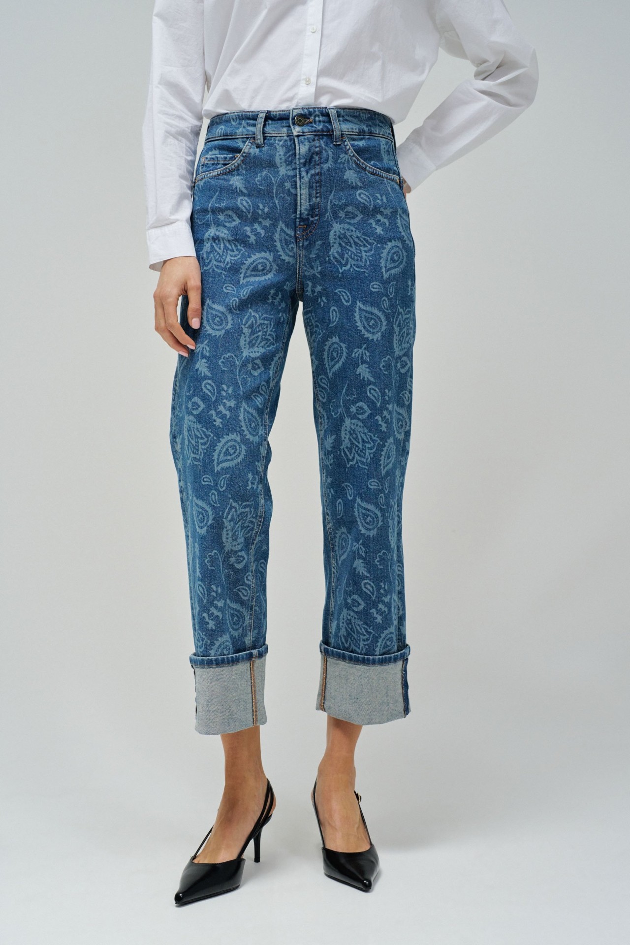 FAITH PUSH IN STRAIGHT JEANS