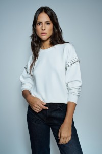 SWEATSHIRT WITH RHINESTONES