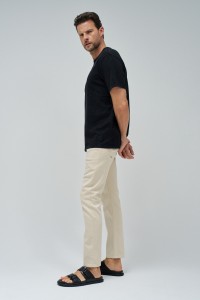 T-SHIRT REGULAR FIT